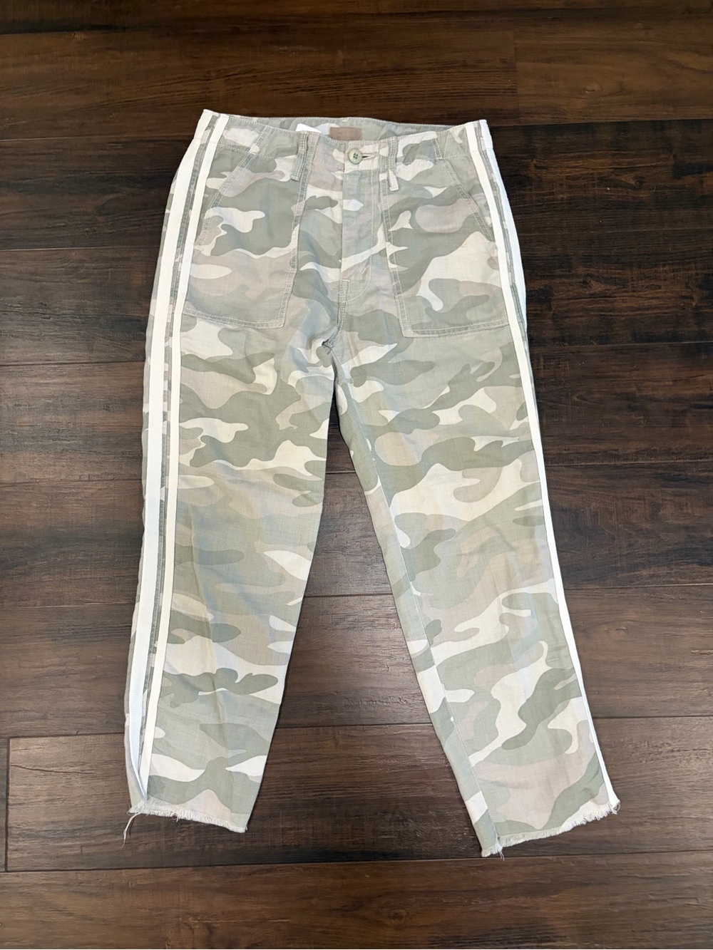 Mother Shaker Chop Crop Fray Jeans Desert Print 27